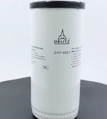 O filtro de óleo genuíno do motor diesel parte 01174421 com embalagem neutra